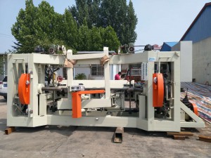 2.6米厚板旋切機